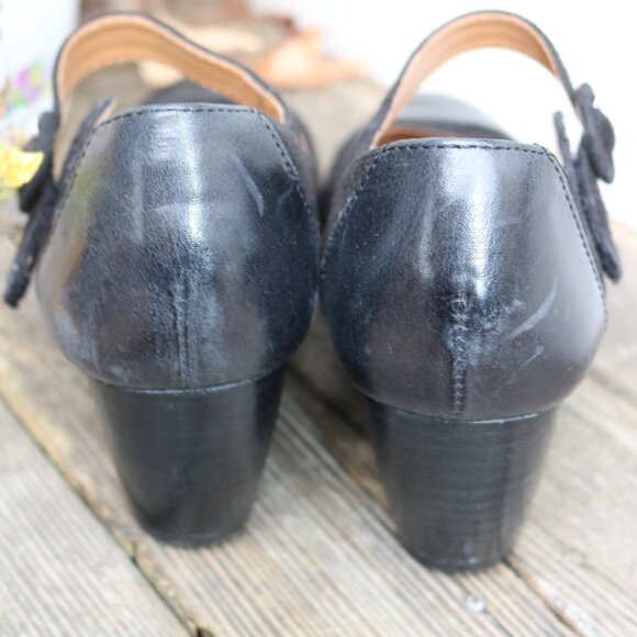 Comfortiva Black Stamped Leather & Suede Memory Foam Mary Jane Heels Sz 7 - Picture 7 of 10